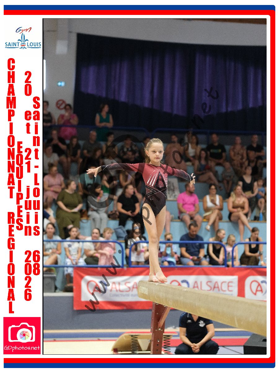 4576923
